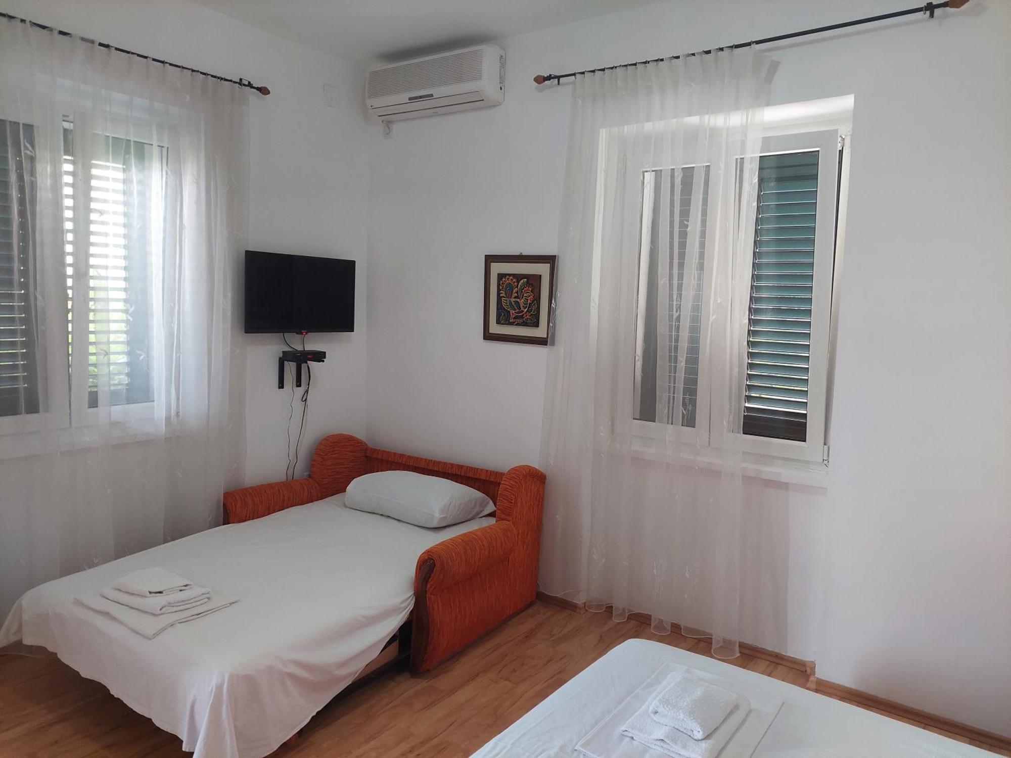 Kjara Apartments 티바트 외부 사진